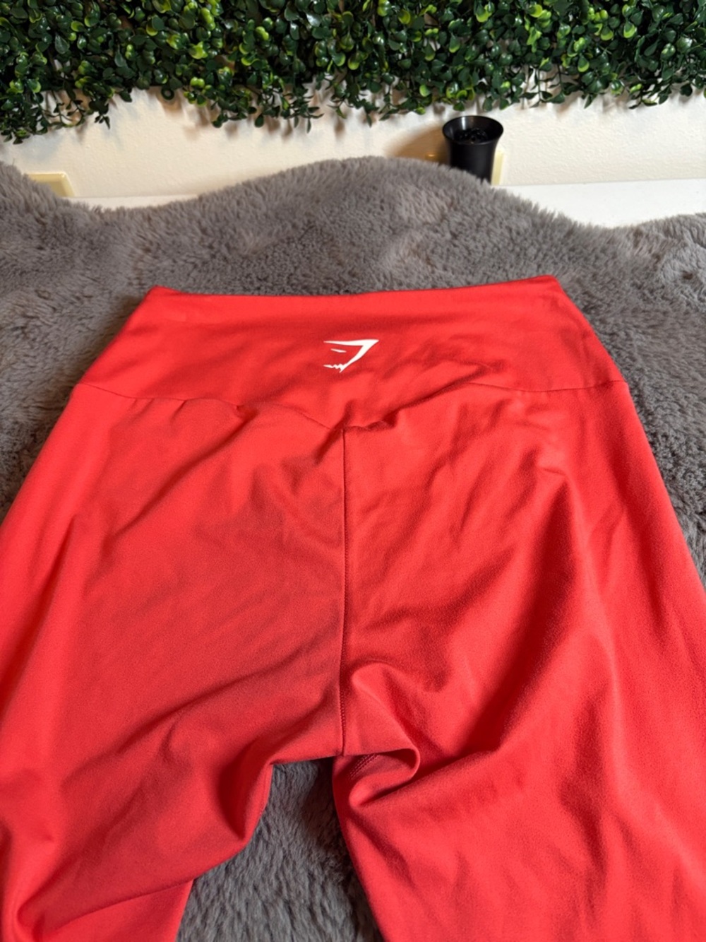 Gymshark Coral-Red High-Waist Active Leggings Size Small - Picture 3 of 6
